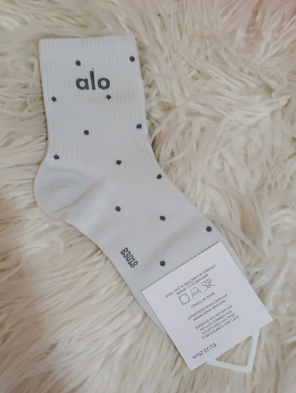 alo crew socks